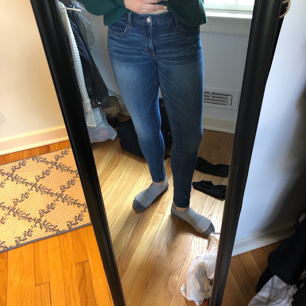 American Eagle skinny jeans.